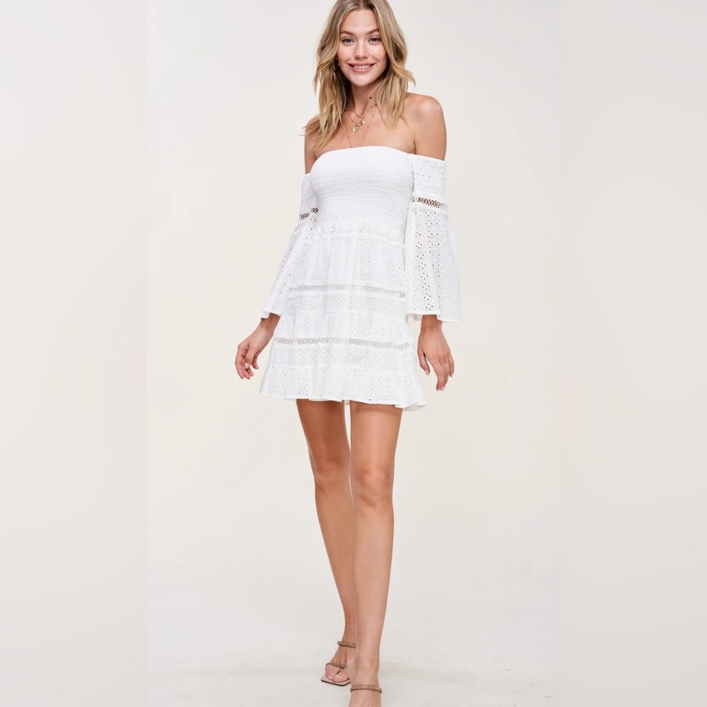 NWT Simone Lace Smock Dress
